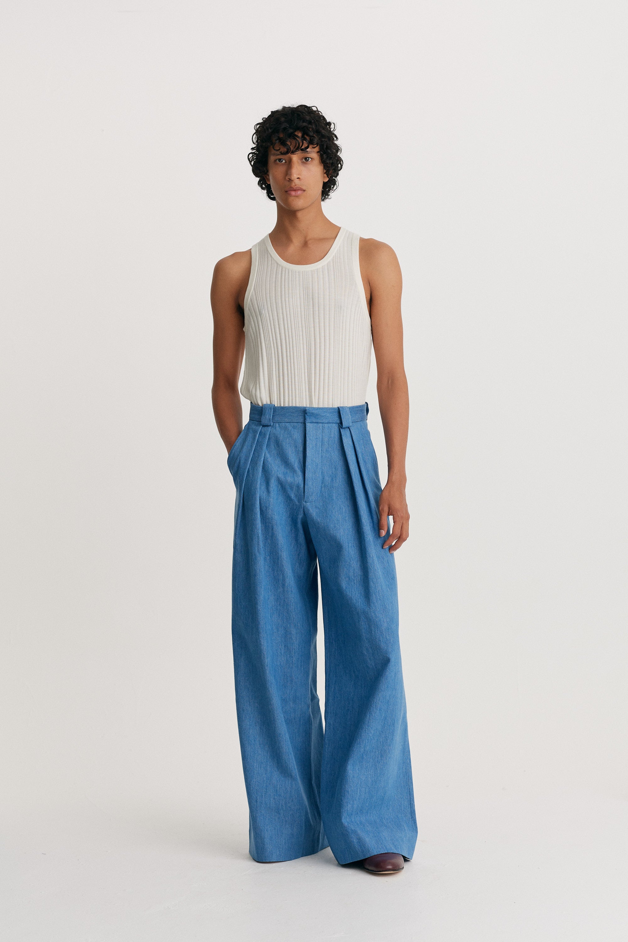 Wide Leg Trouser – King & Tuckfield