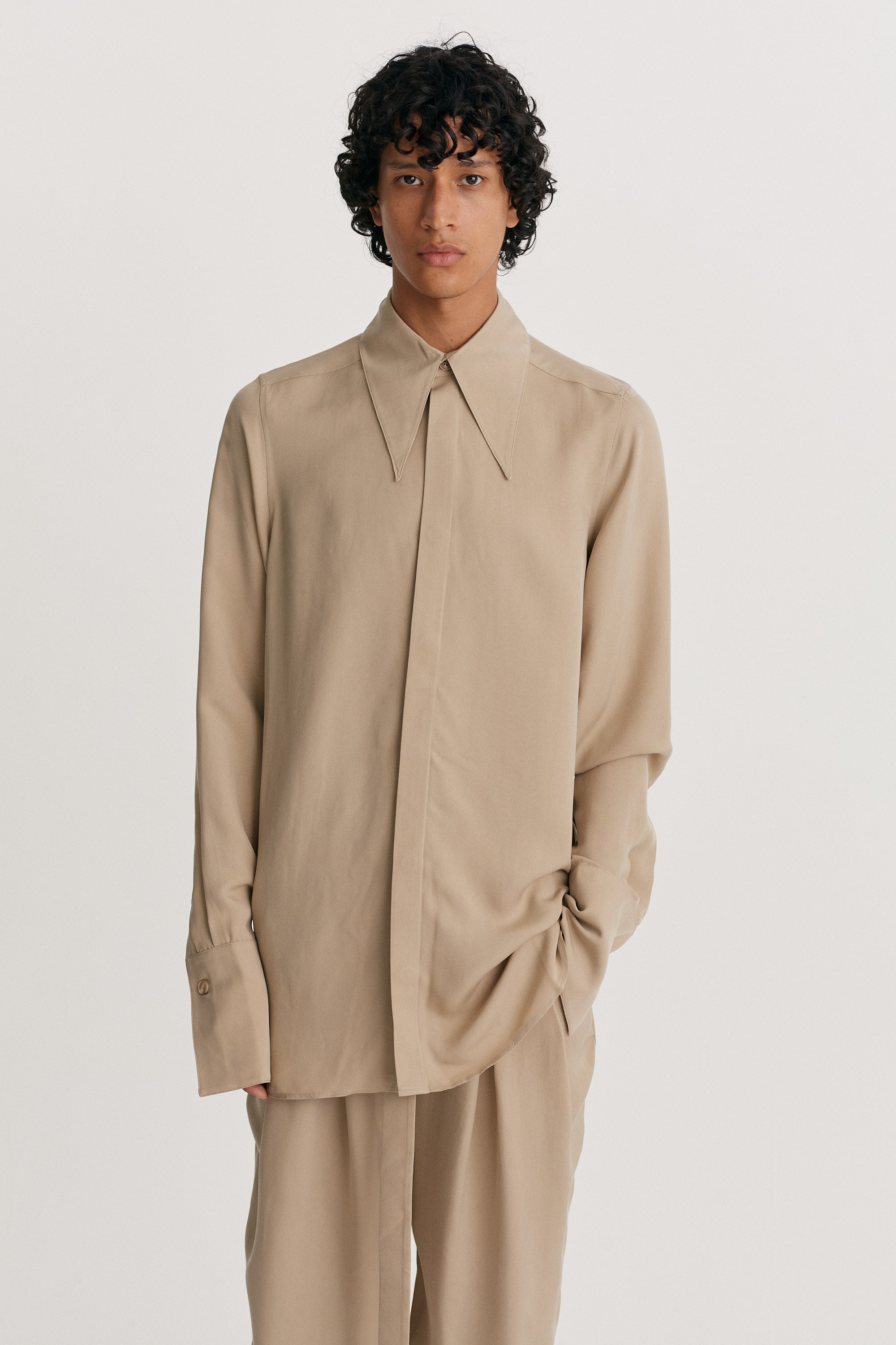 Pointed Collar Longline Shirt in Cupro, TAN / M Pointed Collar Longline Shirt in Cupro, TAN / M