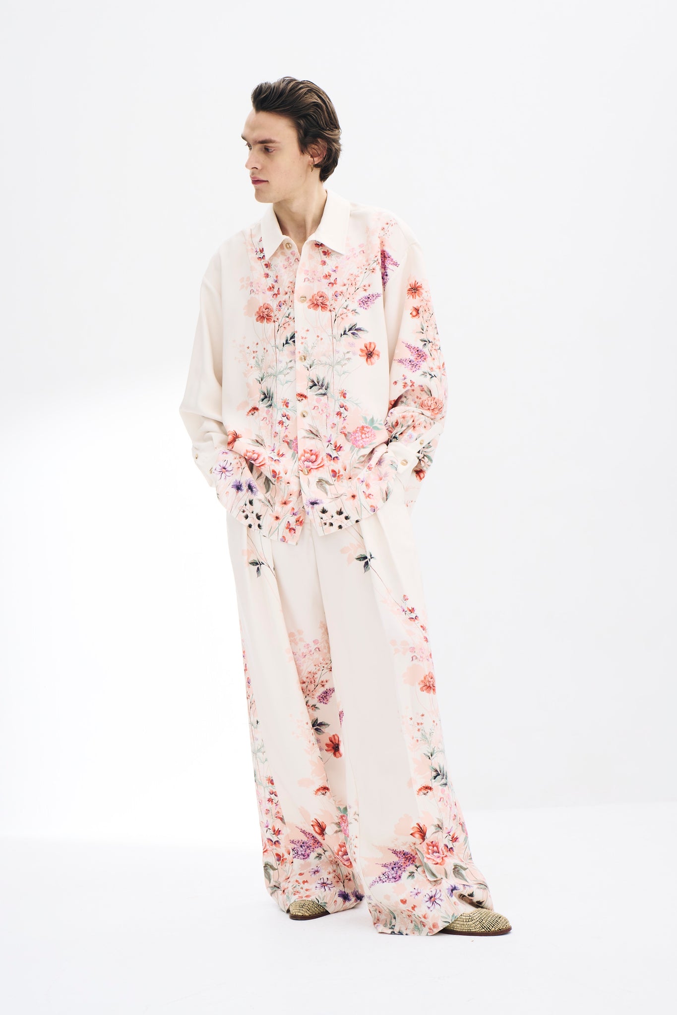 Floral-Print Pleat-Sleeve Oversized Shirt – King & Tuckfield